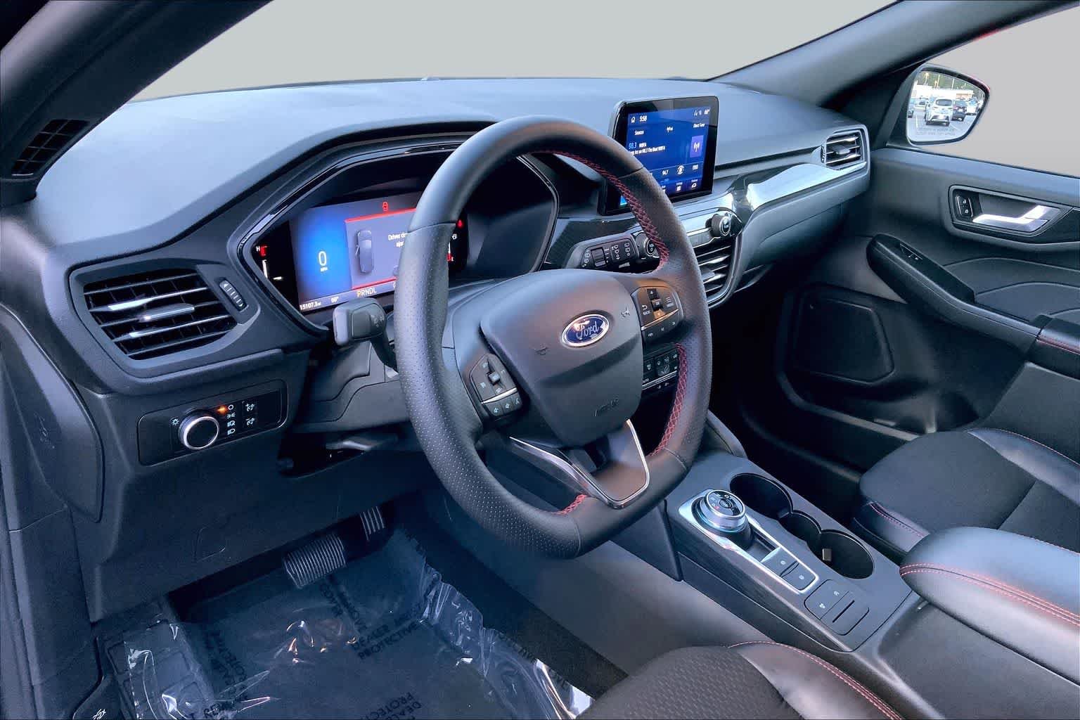 Used 2025 Agate Black Ford ST-Line image 17