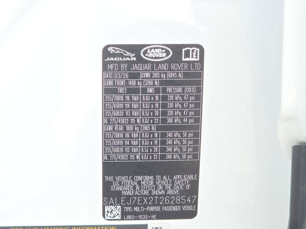New 2026 Fuji White LAND ROVER S image 36