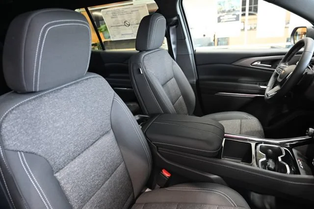 New 2027 Sterling Gray Metallic Chevrolet LT image 8