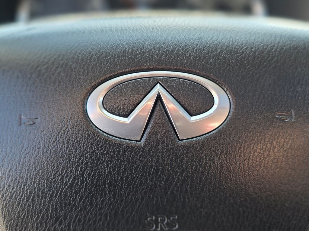 2021 INFINITI QX80 - Photo 28