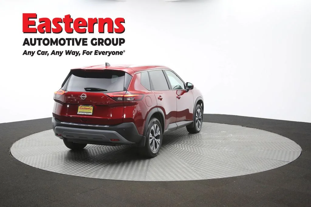 Used 2023 Red Nissan SV image 42