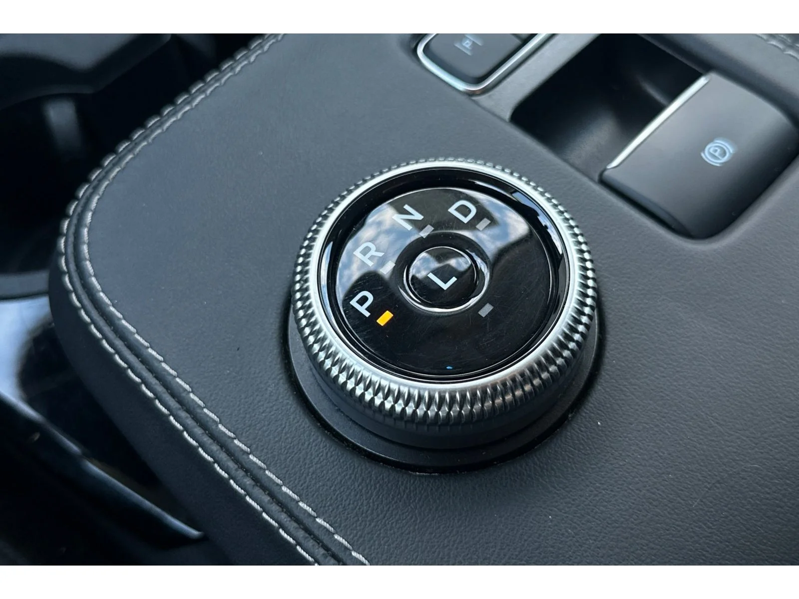 Used 2023 Carbonized Gray Metallic Ford Select image 34