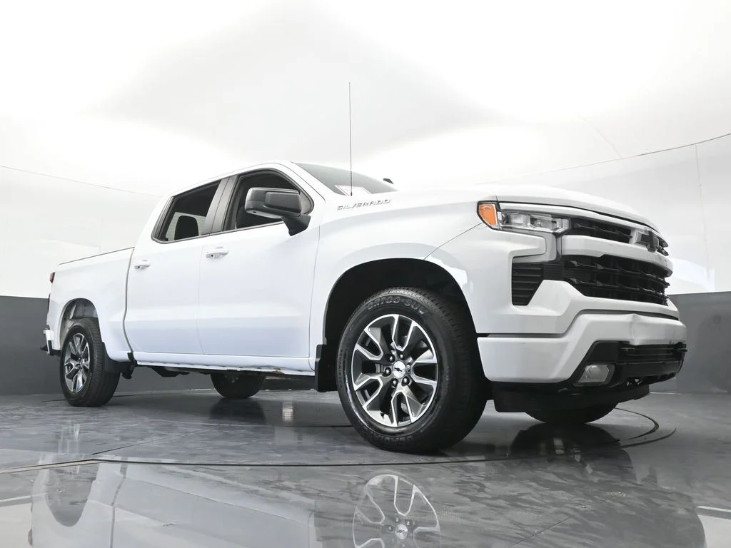 Used 2023 Summit White Chevrolet RST image 62