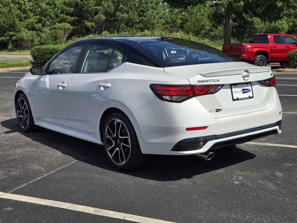 Used 2025 White Nissan SR image 7