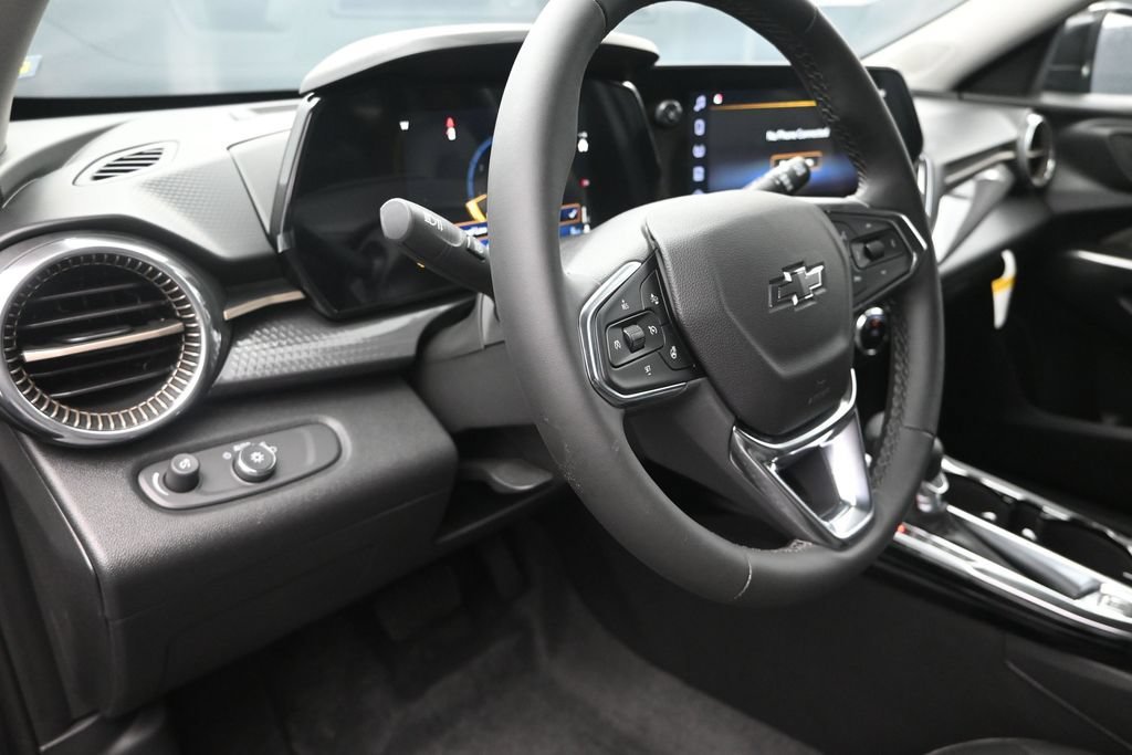 2026 Chevrolet Trax Activ - Photo 12