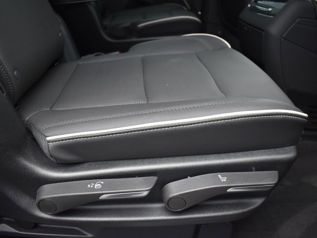 2023 CADILLAC ESCALADE - Image 34