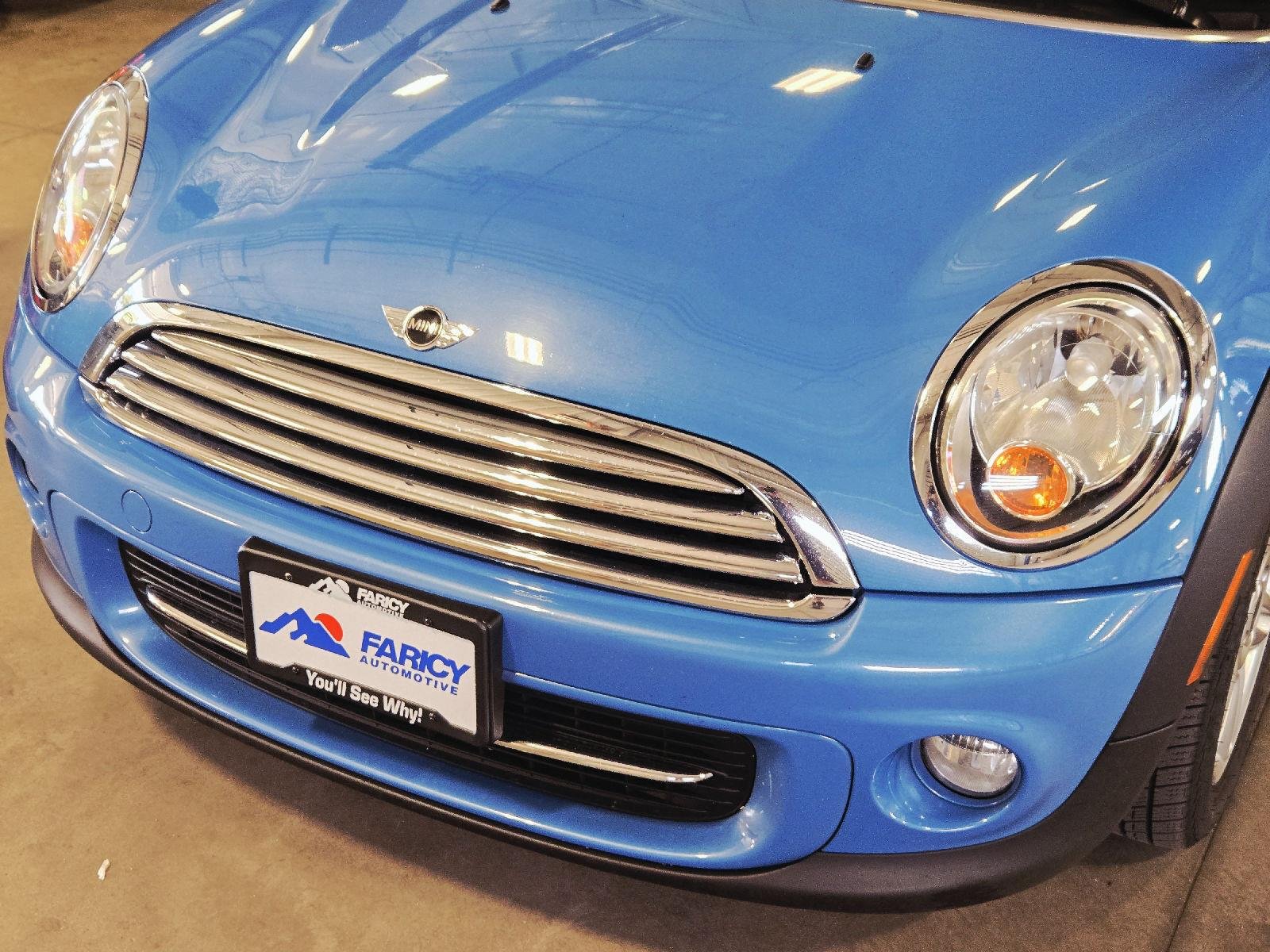 Used 2013 Reef Blue Metallic MINI CLUBVAN image 19
