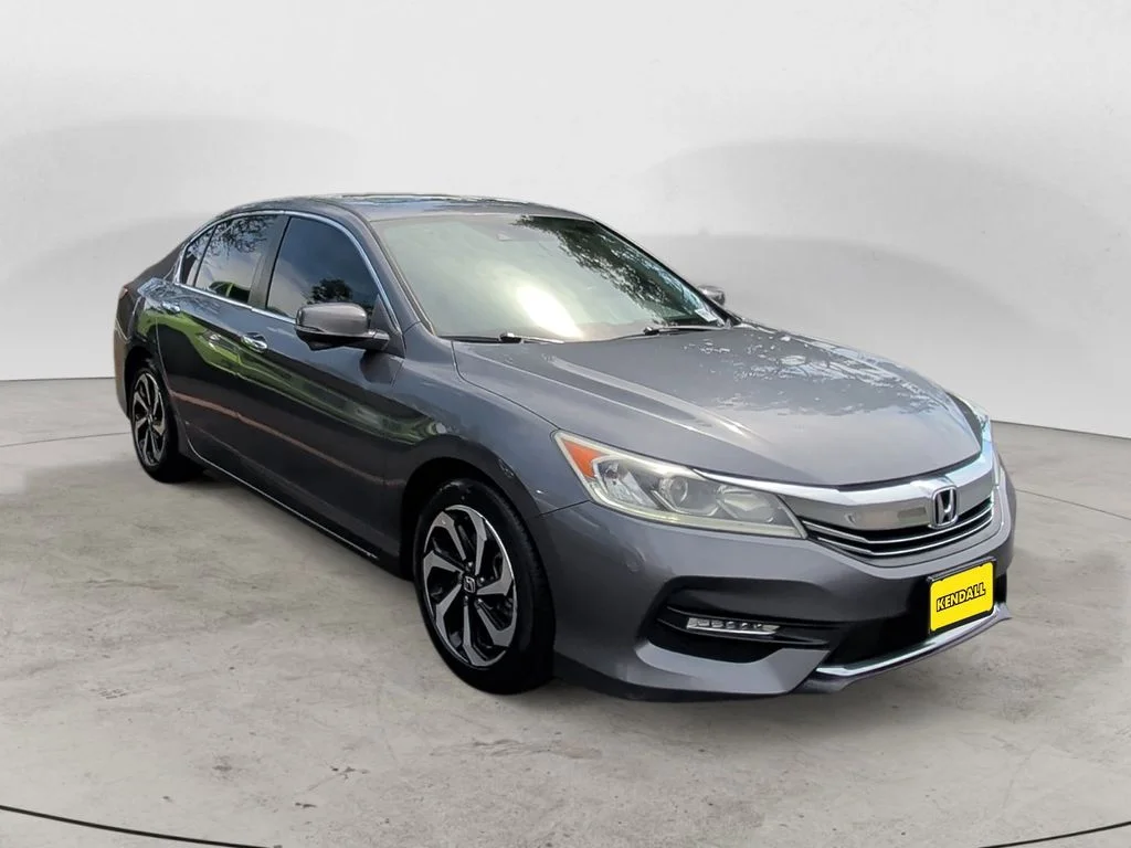 Used 2016 Gray Honda EX image 7
