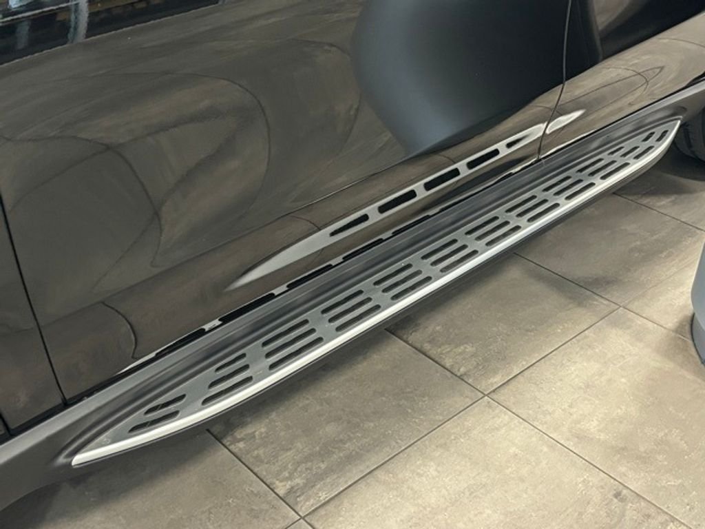 New 2025 Obsidian Black Metallic Mercedes-Benz AMG® GLE 53 4MATIC+ SUV image 28
