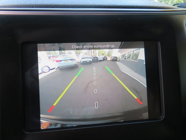 Used 2019 Diamond Black Crystal Pearlcoat Jeep Altitude image 24