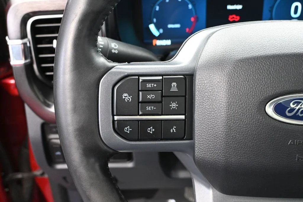 Used 2024 Red Ford Lariat image 31