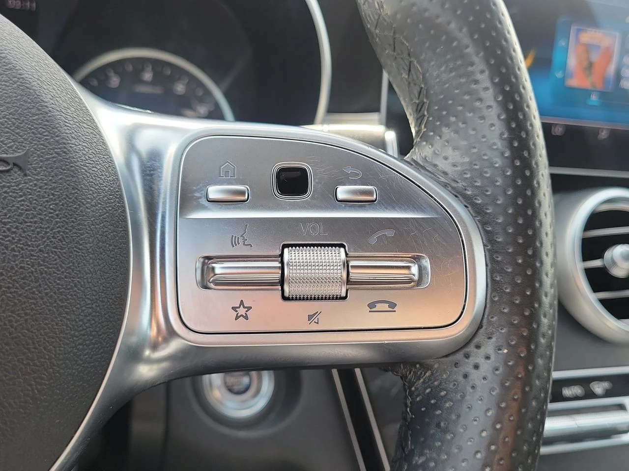 Used 2020 Gray Mercedes-Benz C 300 image 34