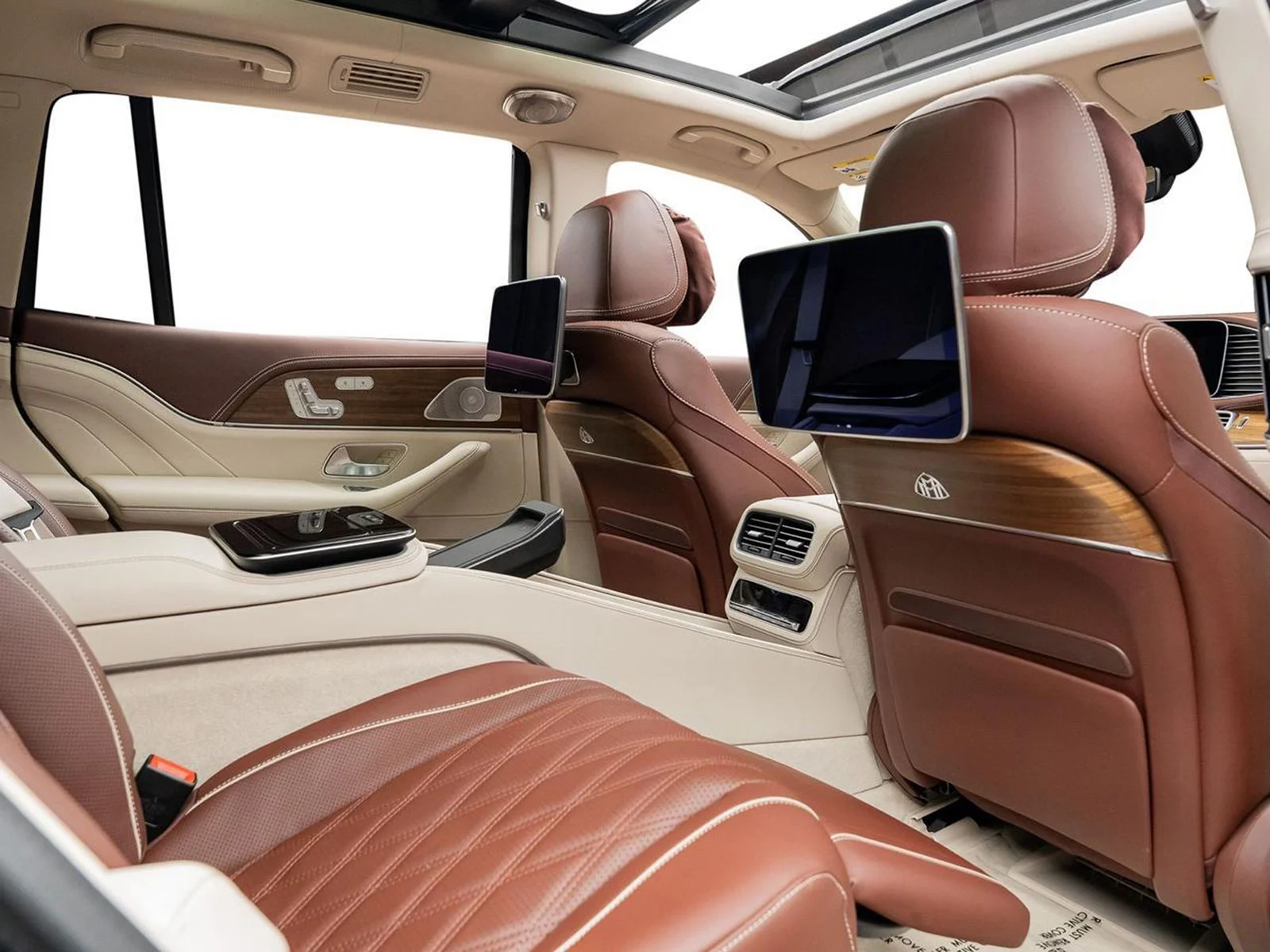 Used 2026 Black Mercedes-Benz Maybach GLS 600 image 51