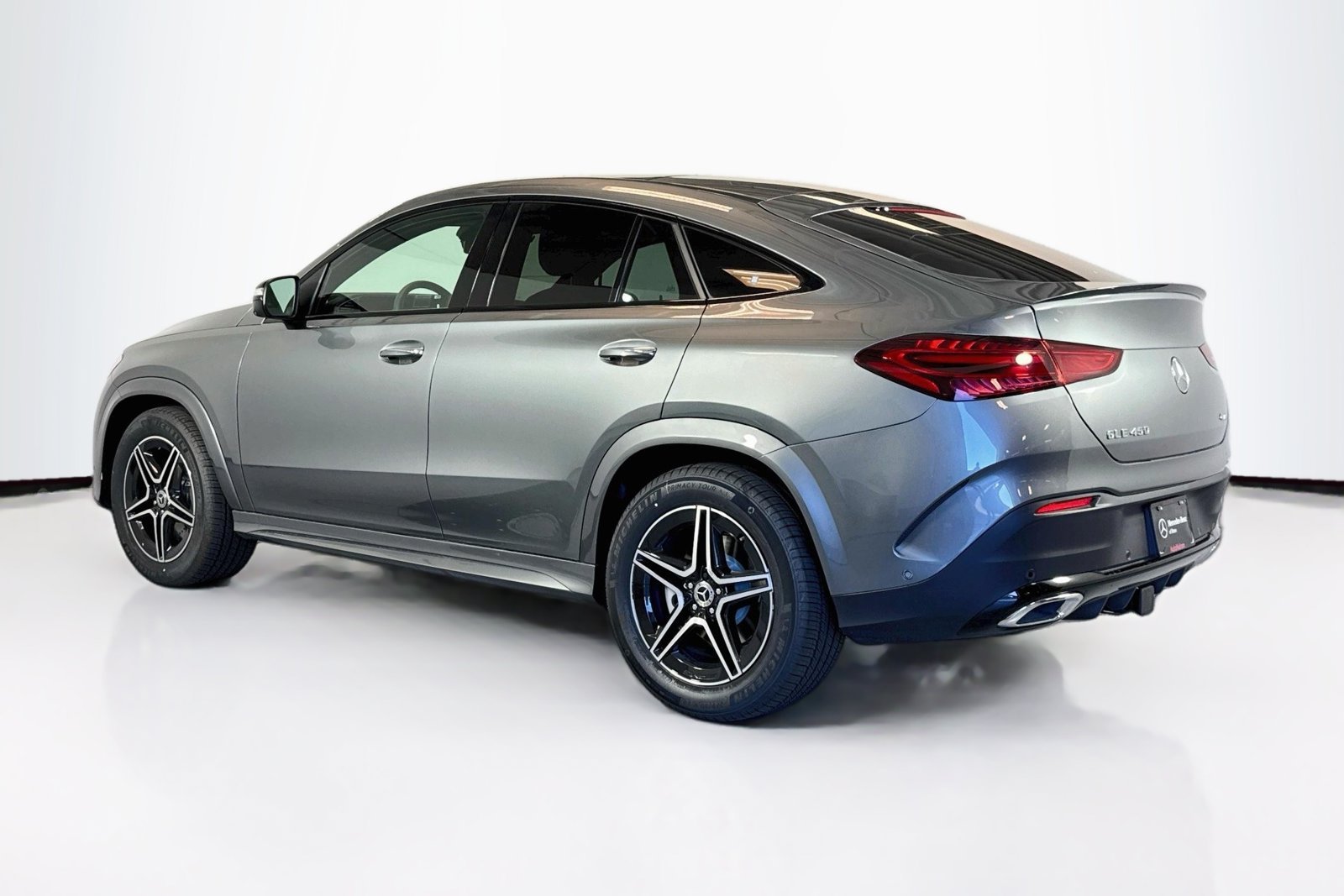 New 2026 Selenite Grey Metallic Mercedes-Benz GLE 450 image 7