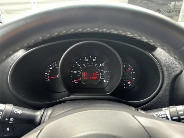 Used 2018 Red Kia Plus image 12