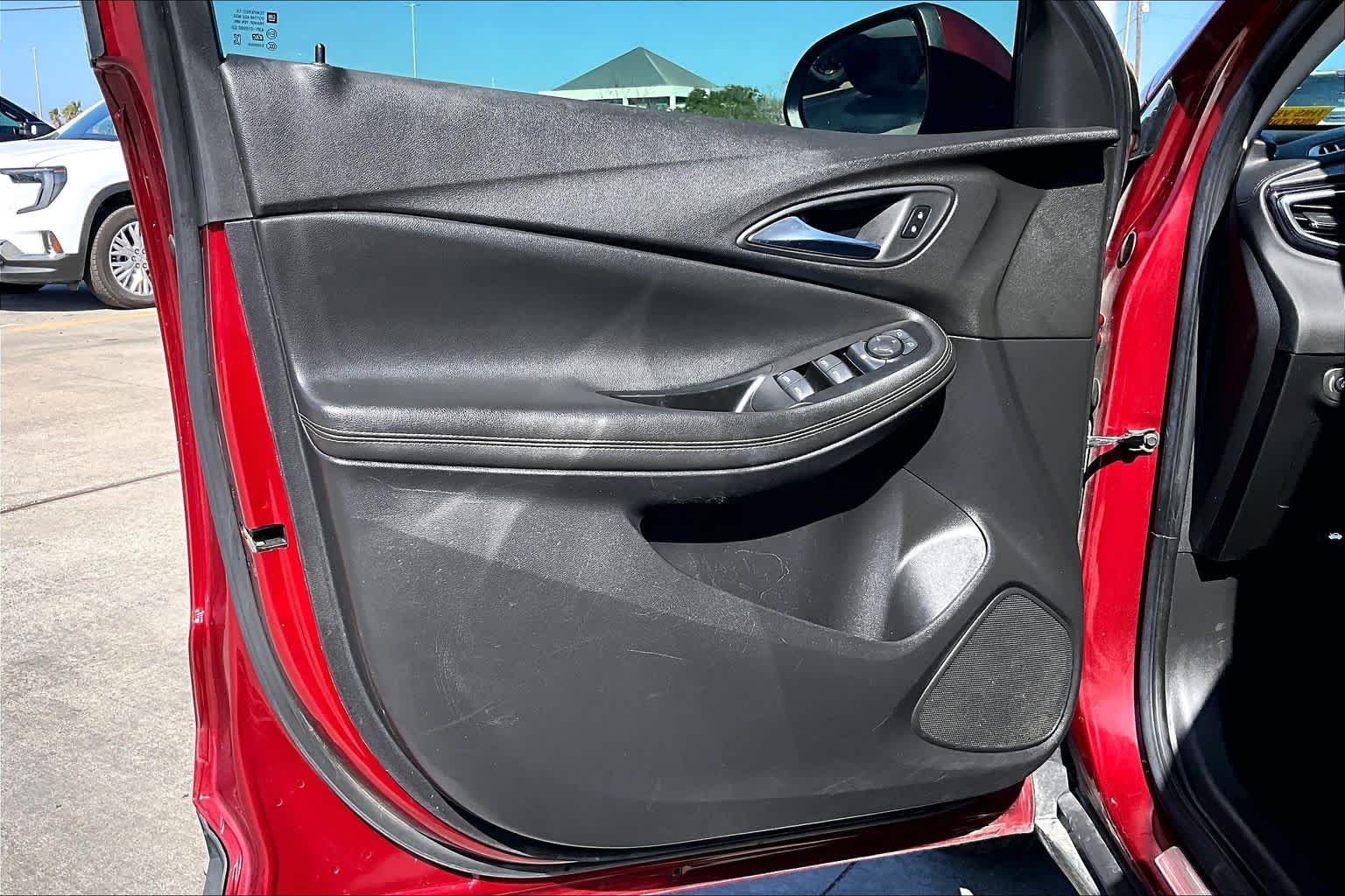 Used 2023 Cinnabar Metallic Buick Preferred image 38