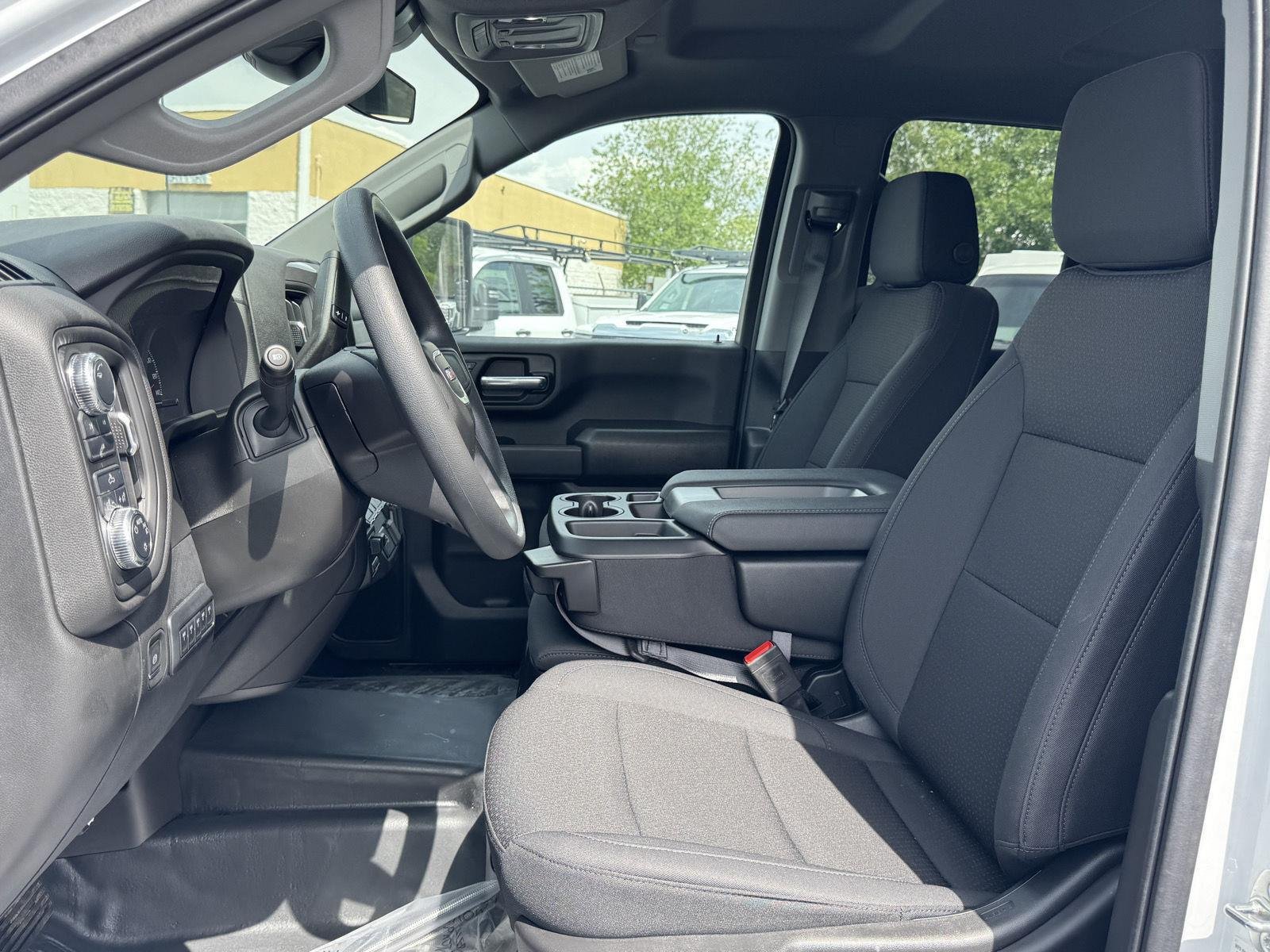2025 GMC Sierra 2500HD Pro - Photo 22