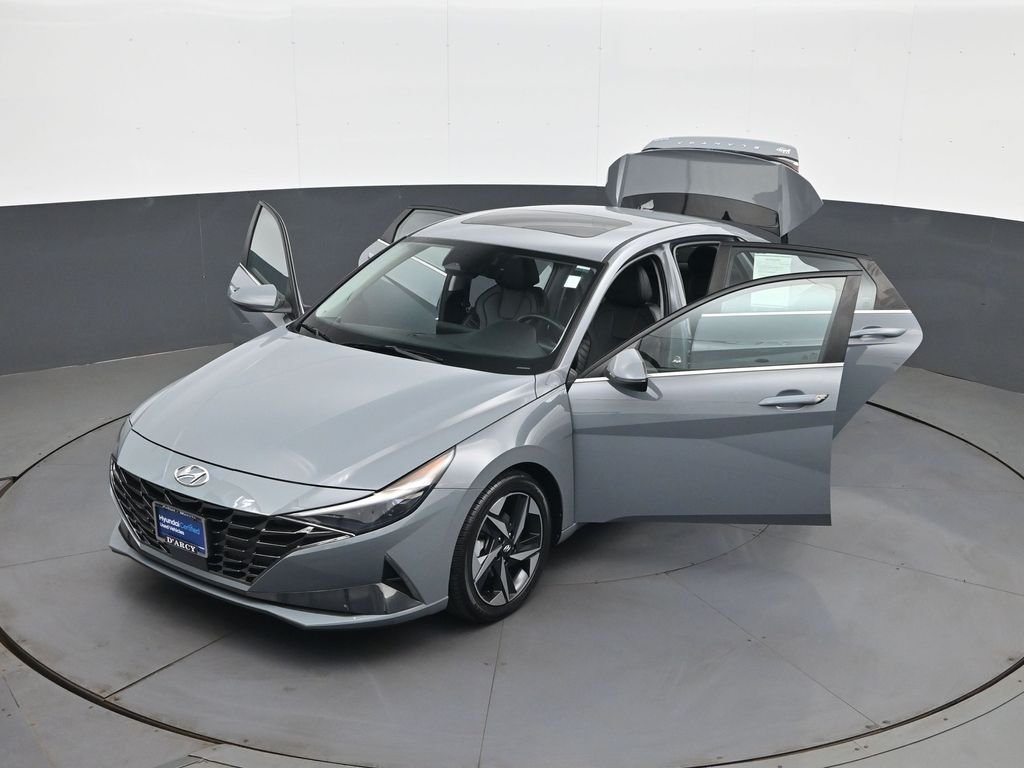 Used 2021 Gray Hyundai Limited image 31