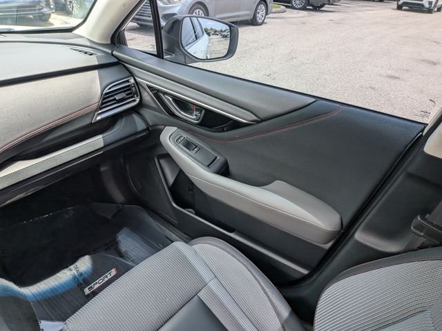 Used 2022 White Subaru 2.5i Sport image 17