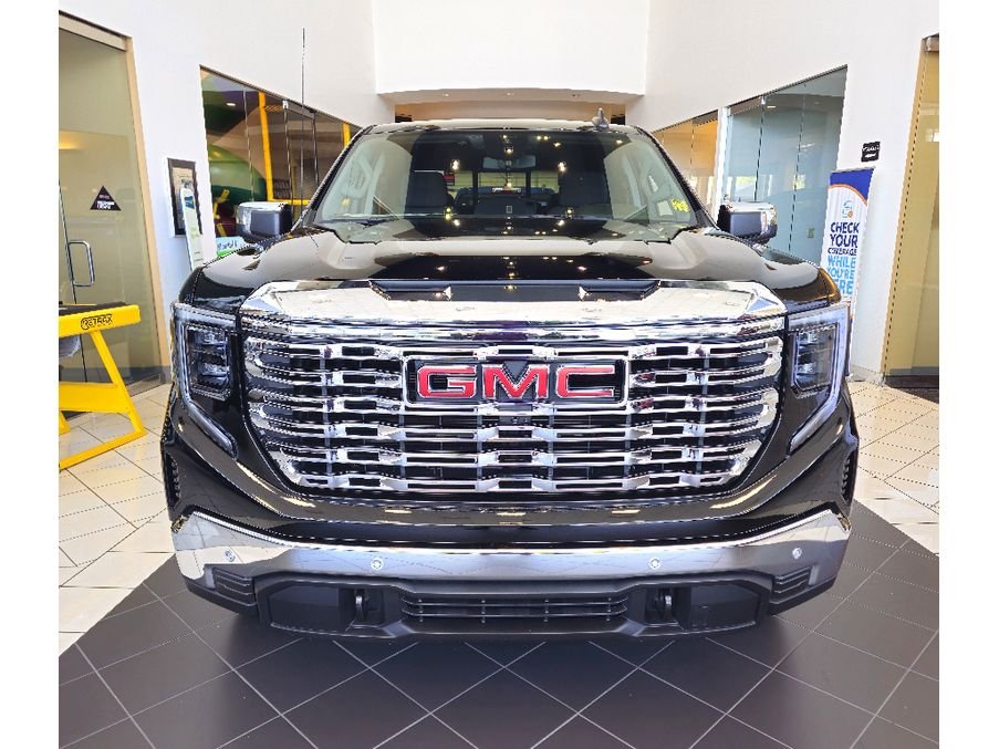 2025 GMC Sierra 1500 SLE - Photo 6