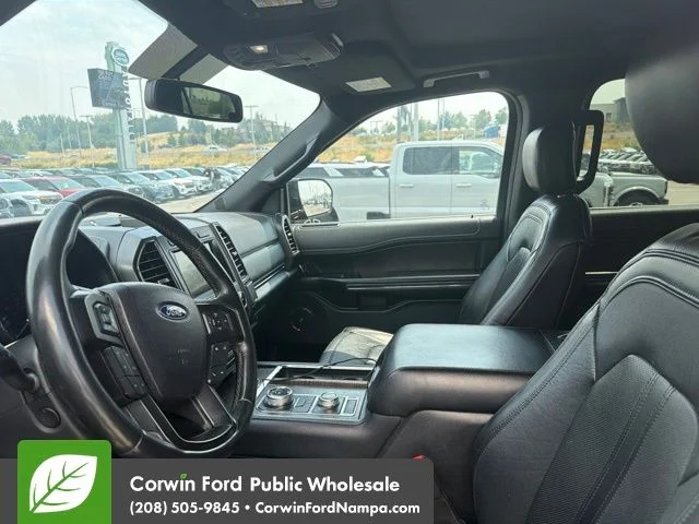 Used 2019 Black Metallic Ford  image 9