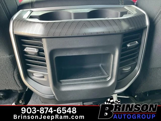 New 2026 Diamond Black Crystal Pearl-Coat Exterior Paint RAM LONE STAR image 9