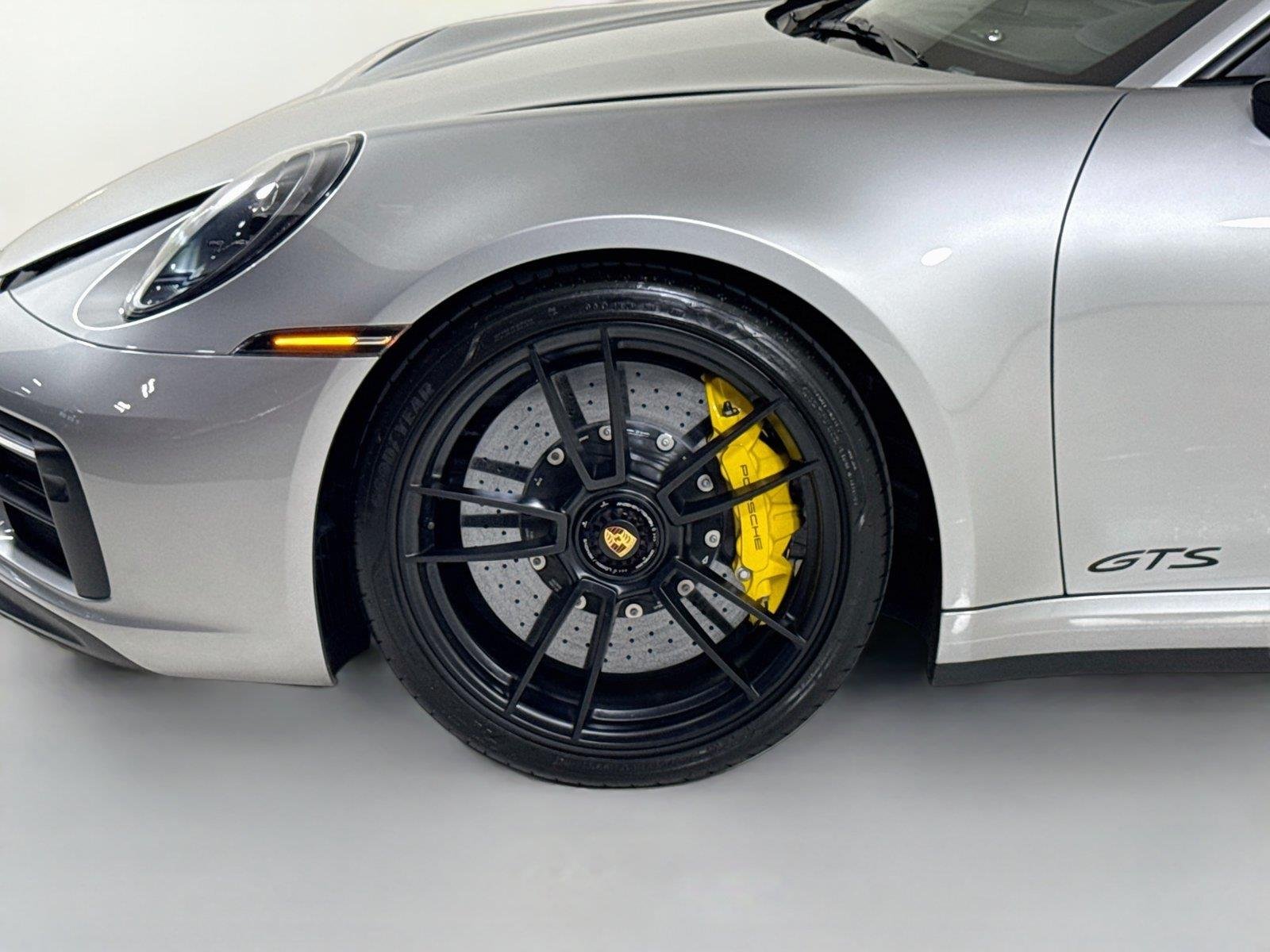 Used 2024 GT Silver Metallic Porsche Carrera GTS | Ceramic Brakes | Ventilated Seats | Only 4K Miles image 34