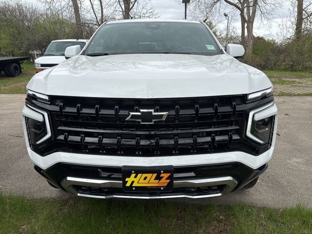 New 2026 Summit White Chevrolet Commercial image 3