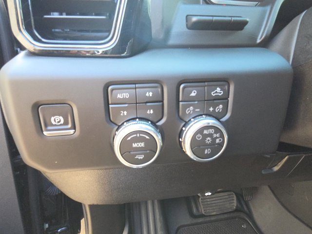 Used 2026 Onyx Black GMC AT4X image 29