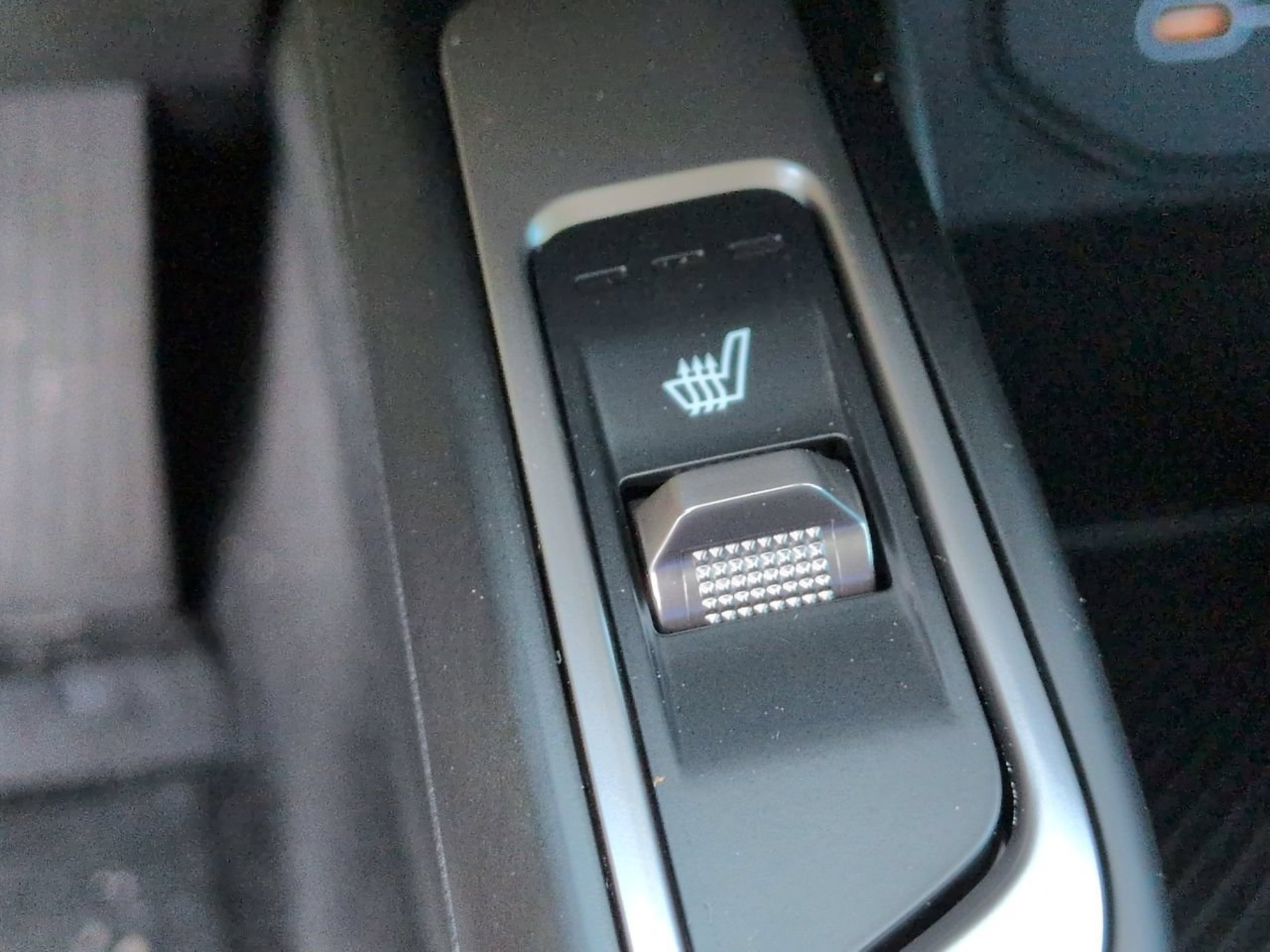 New 2026 Ivory Silver Kia S image 16