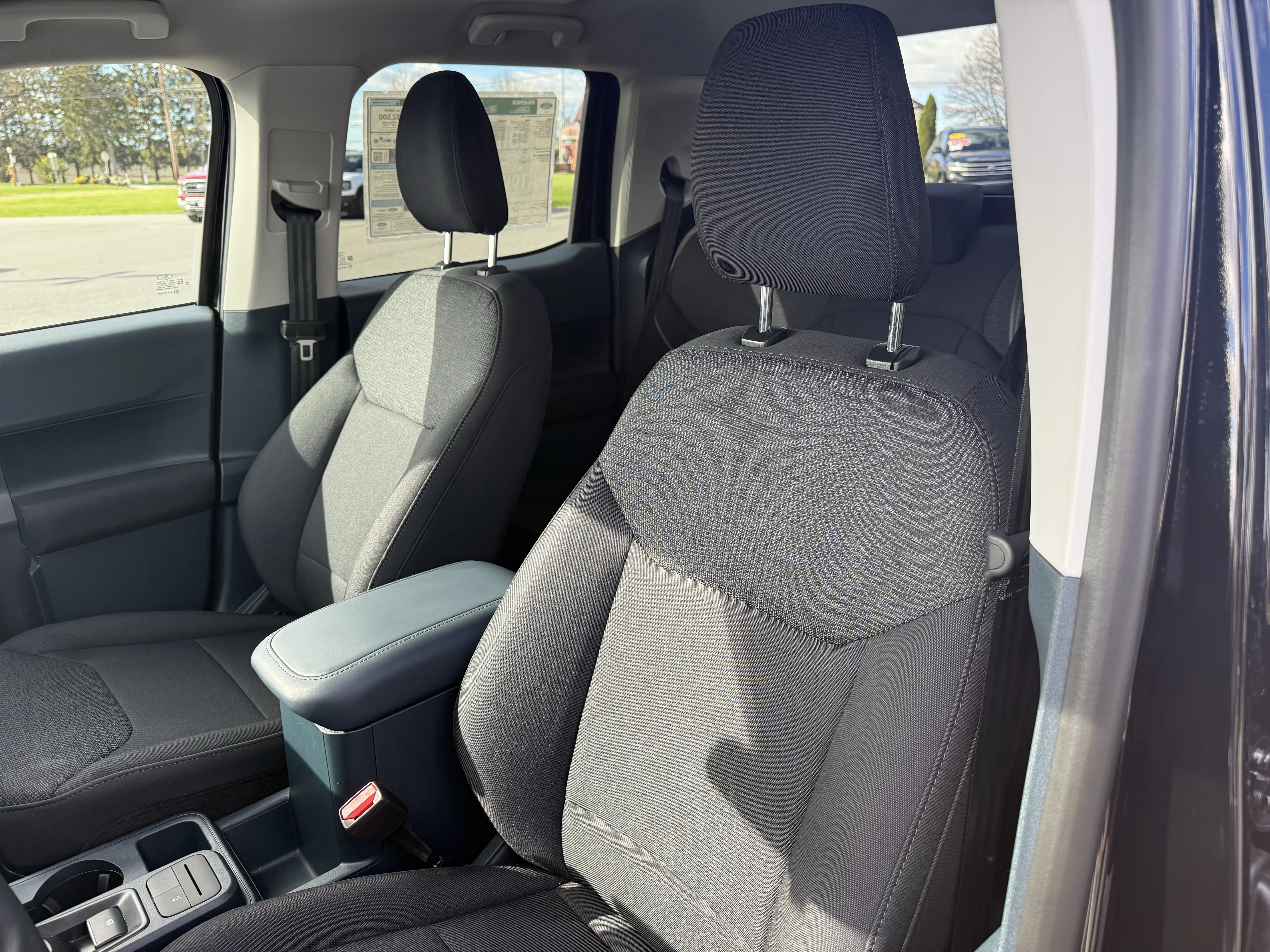2025 Ford Maverick XL - Photo 23