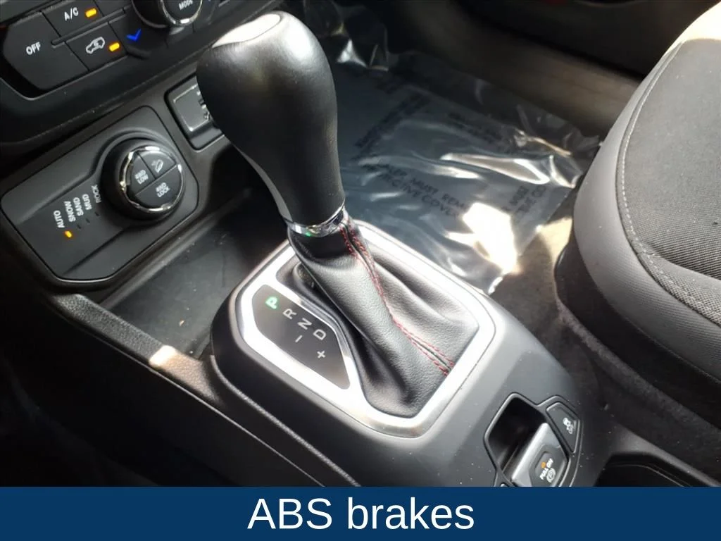 Certified Used 2023 White Jeep Trailhawk image 9
