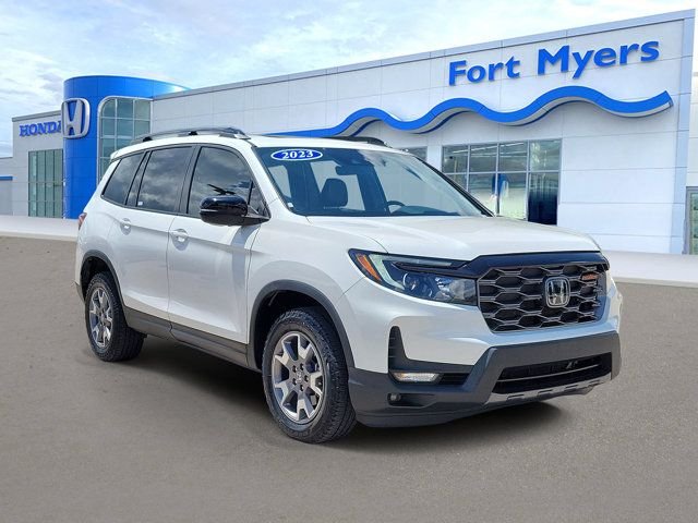Used 2023 Platinum White Pearl Honda TrailSport image 1