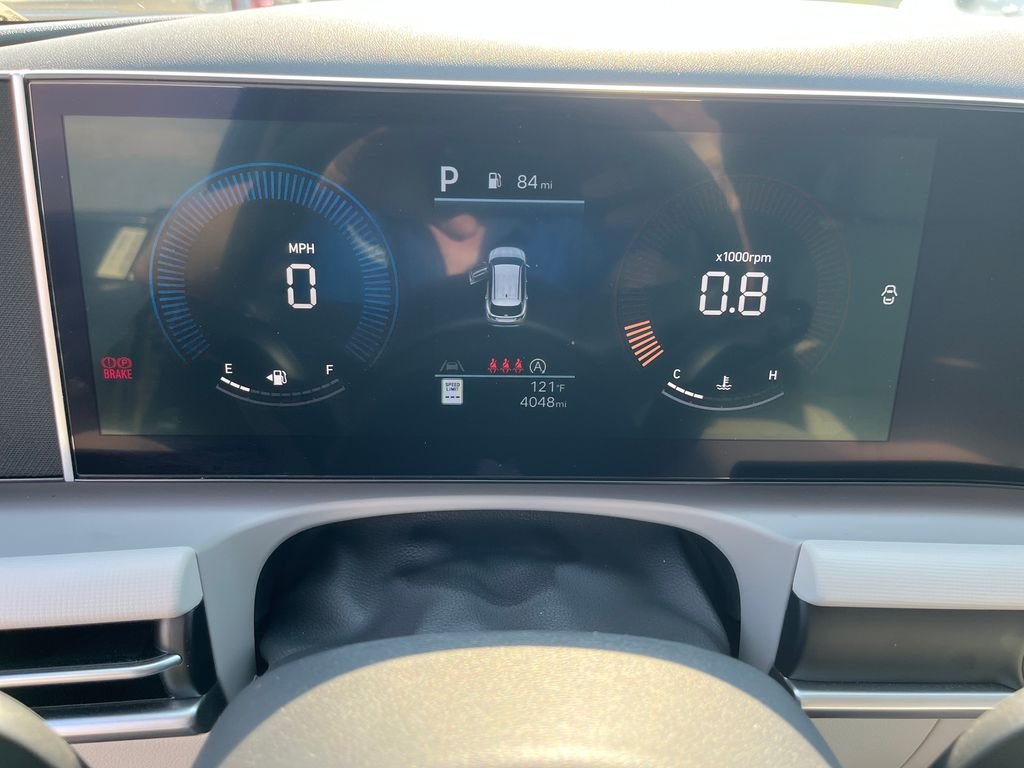 Used 2025 Gray Hyundai SEL image 15