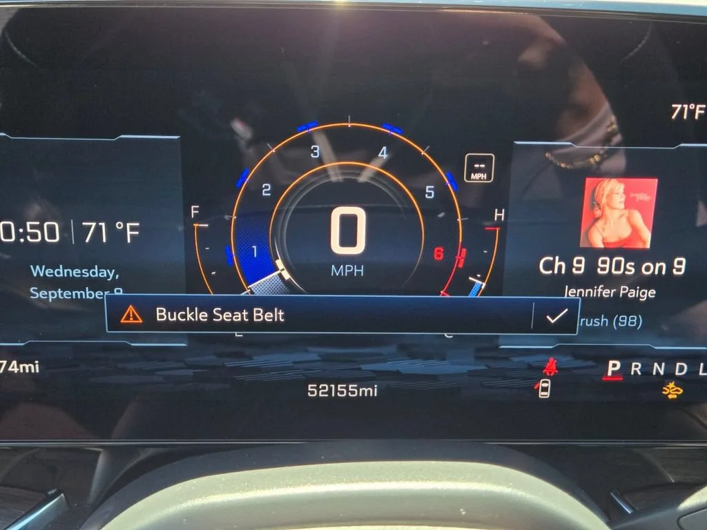 Used 2025 Lakeshore Blue Metallic Chevrolet LT image 21