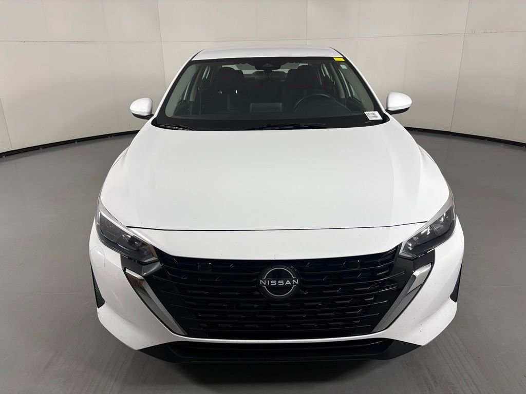 Used 2024 White Nissan SV image 3