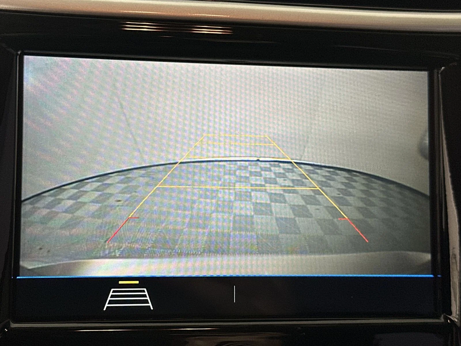 Used 2019 Silver Chevrolet Premier image 17