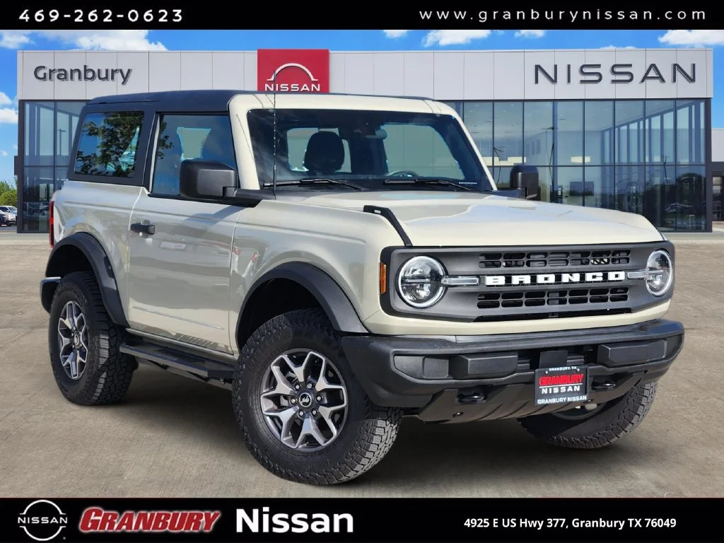 2025 Ford Bronco 2-Door Base