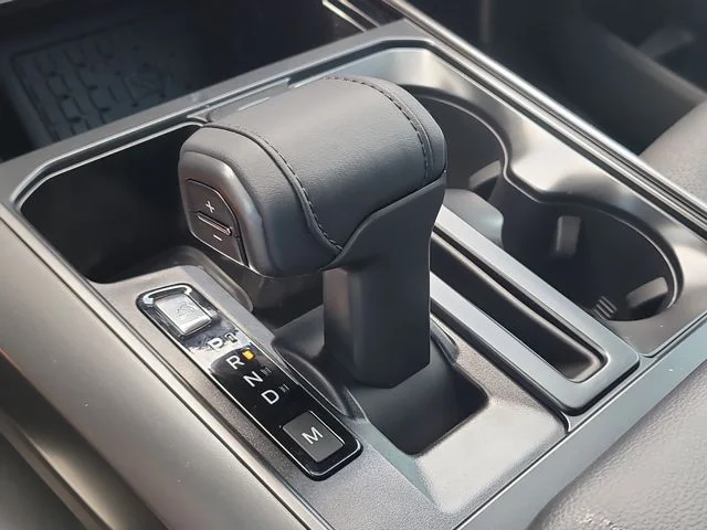 New 2026 Black Metallic Ford Lariat image 28