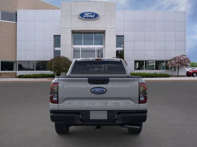 New 2026 Avalanche Ford XLT image 5