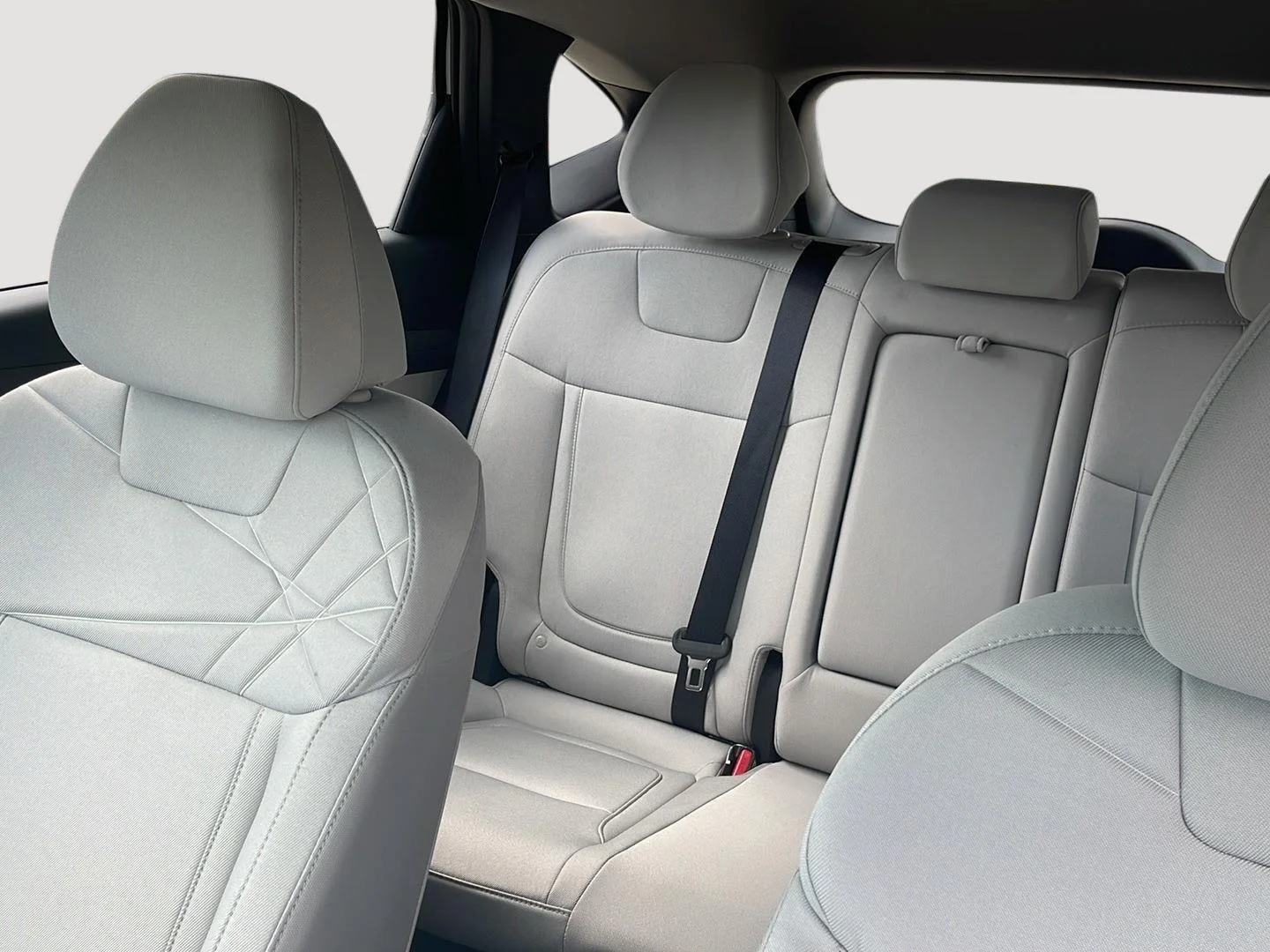 New 2026 Creamy White Pearl Hyundai Blue SE image 29