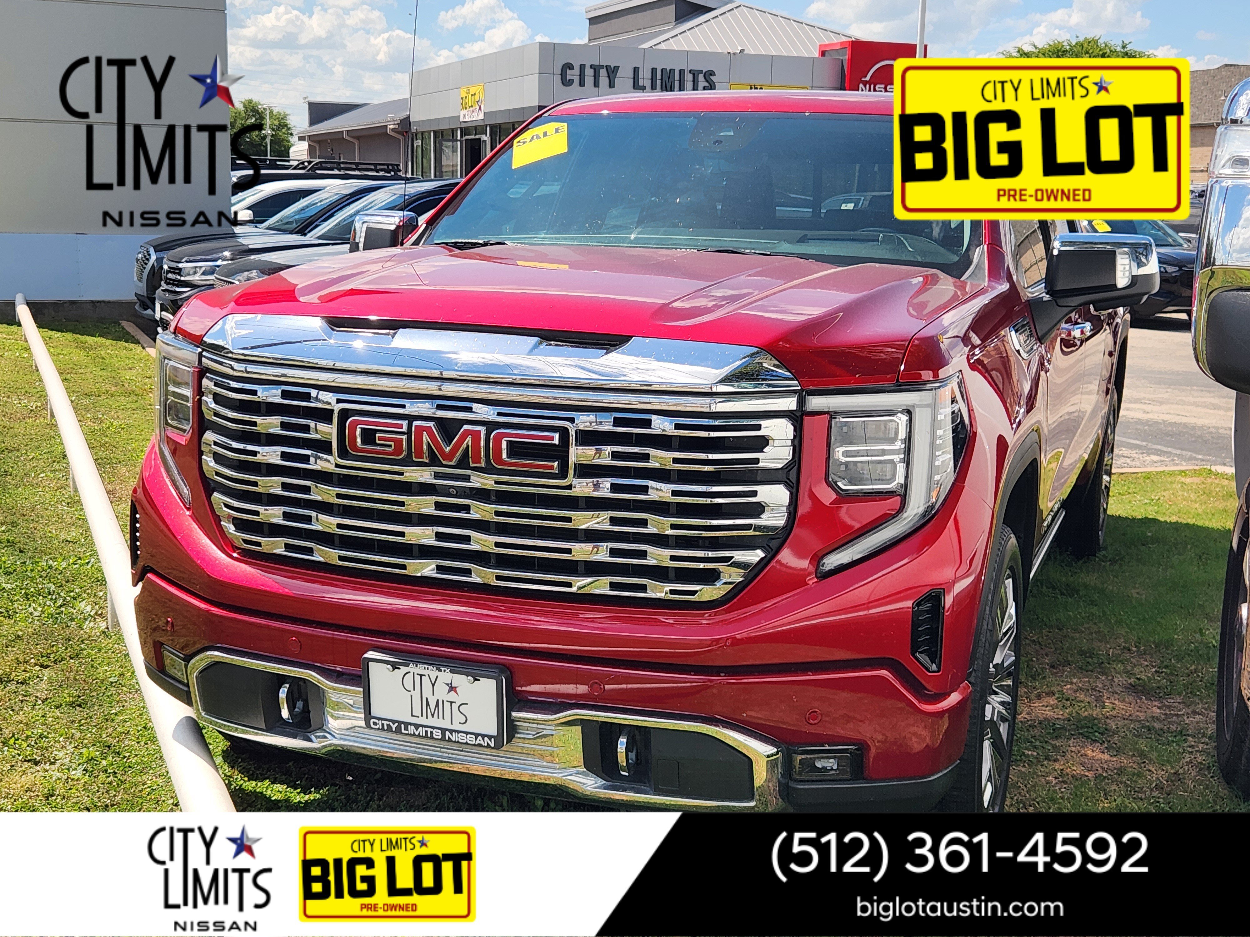2022 GMC Sierra 4WD Crew Cab Short Box Denali's photo