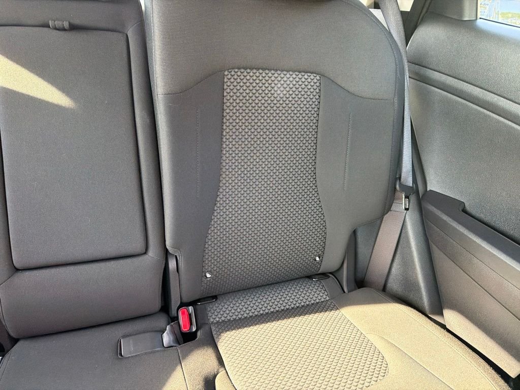 Certified Used 2025 Gray Kia LX image 21