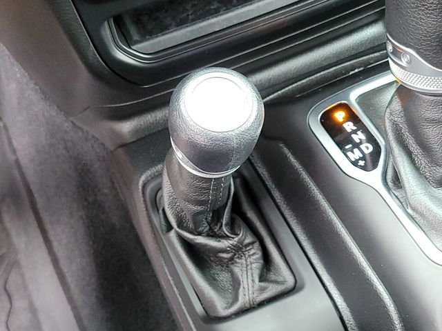 Used 2020 Black Jeep Sport S image 22