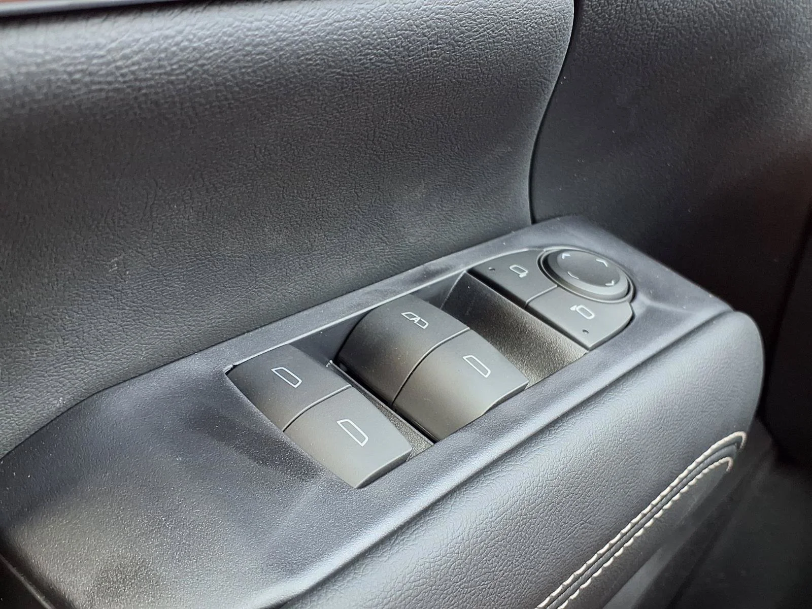 New 2027 Sterling Metallic GMC Elevation image 13