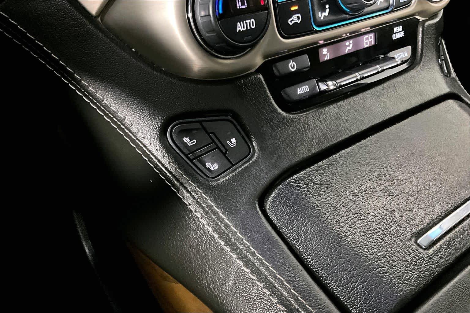 Used 2019 Satin Steel Metallic GMC Denali image 32