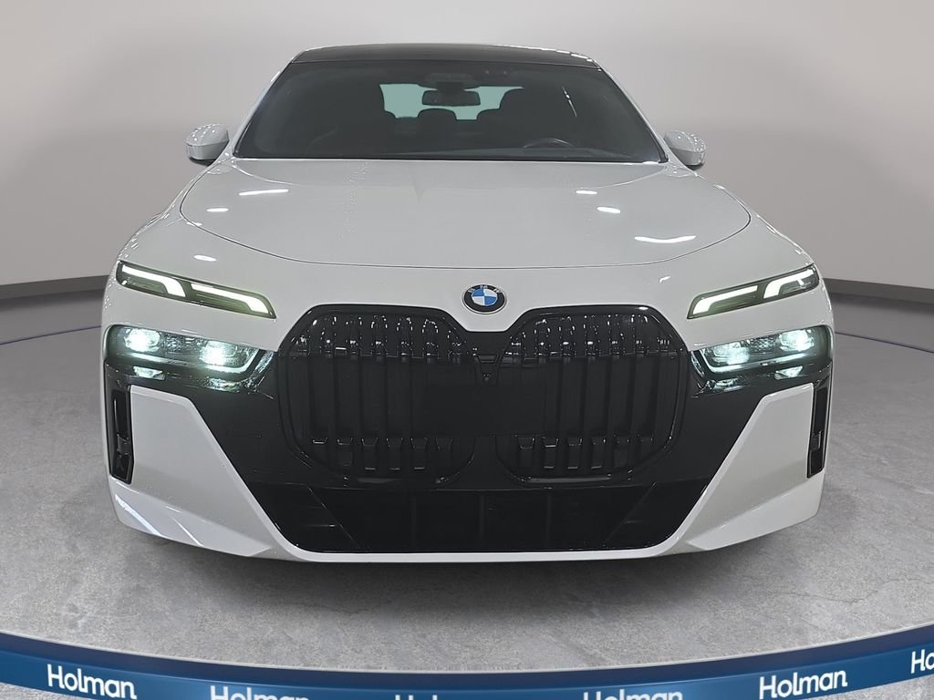 Certified Used 2023 Mineral White Metallic BMW 740i image 2
