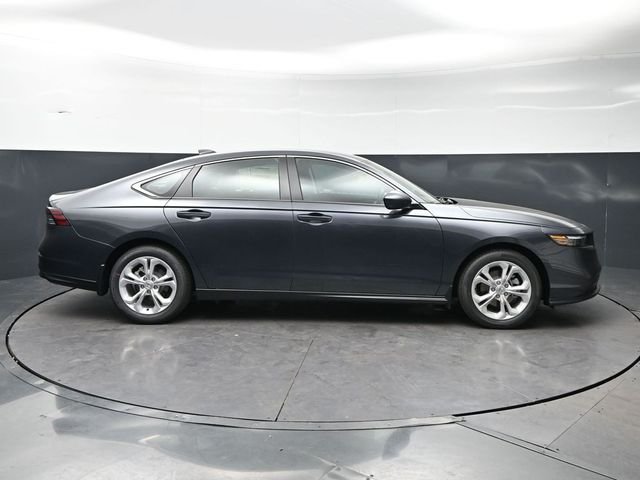 New 2026 Meteorite Gray Metallic Honda LX image 4