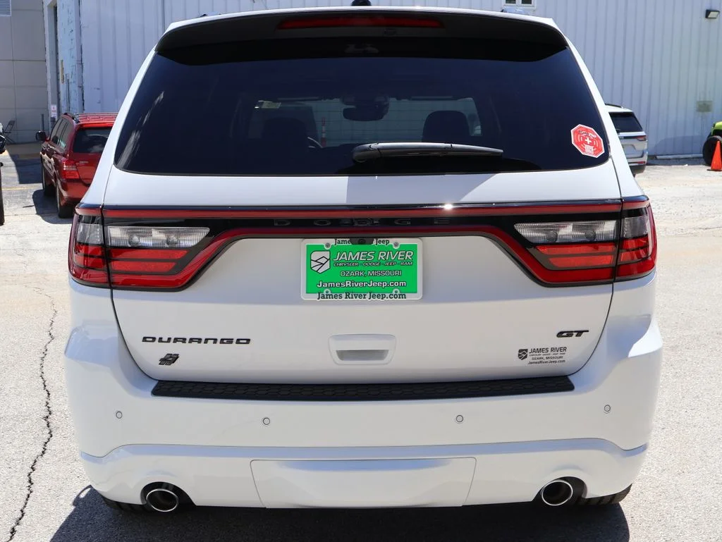 New 2026 White Knuckle Clear-Coat Exterior Paint Dodge GT Plus HEMI V8 image 4