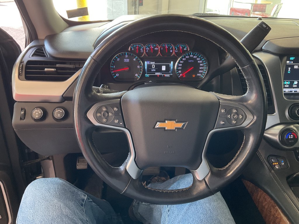 Used 2020 Gray Chevrolet Premier image 23
